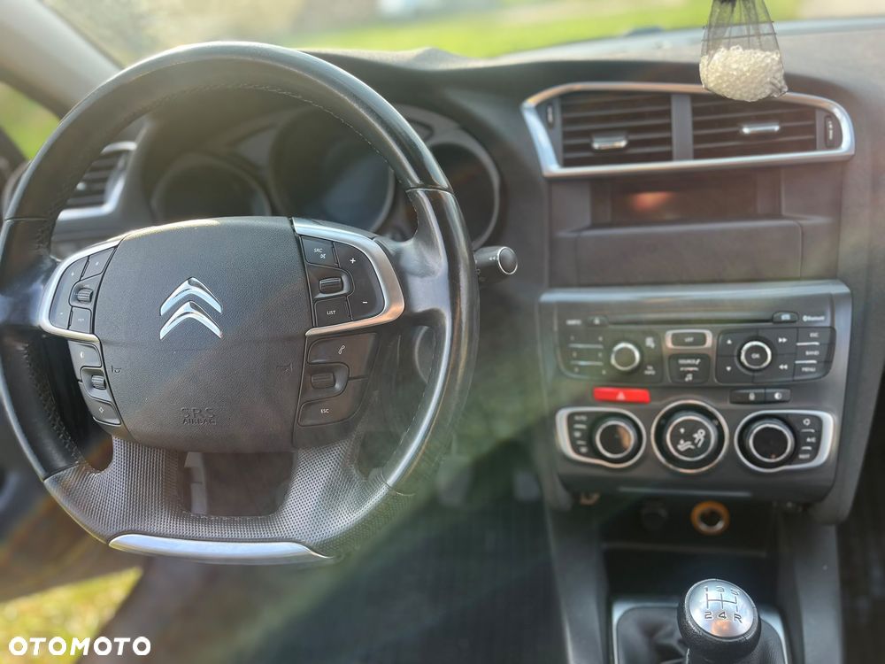Citroën C4 1.6 VTi Exclusive - 17