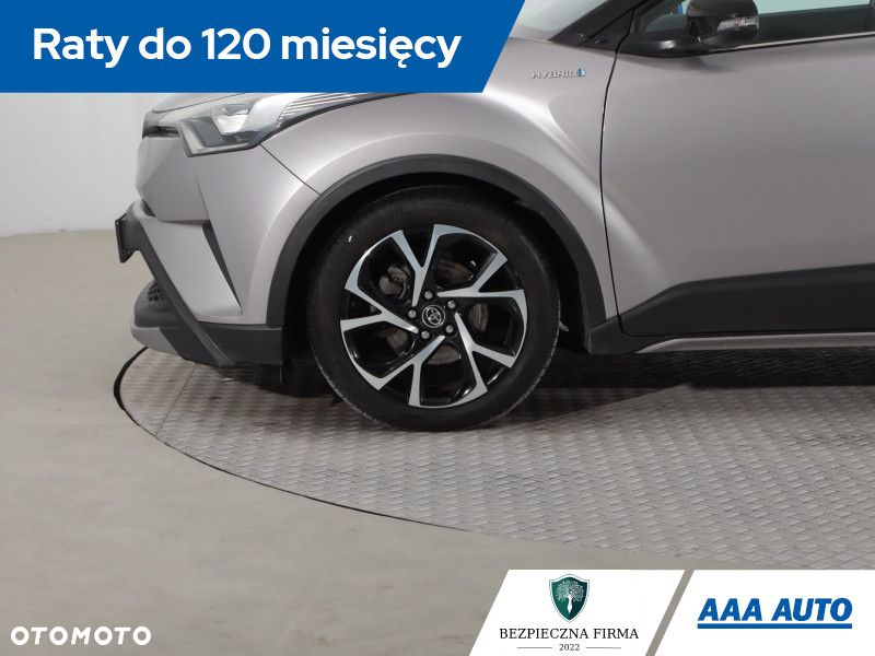 Toyota C-HR - 15