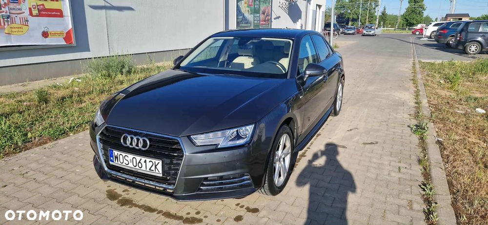 Audi A4 Limousine 2.0 TFSI ultra S tronic - 1
