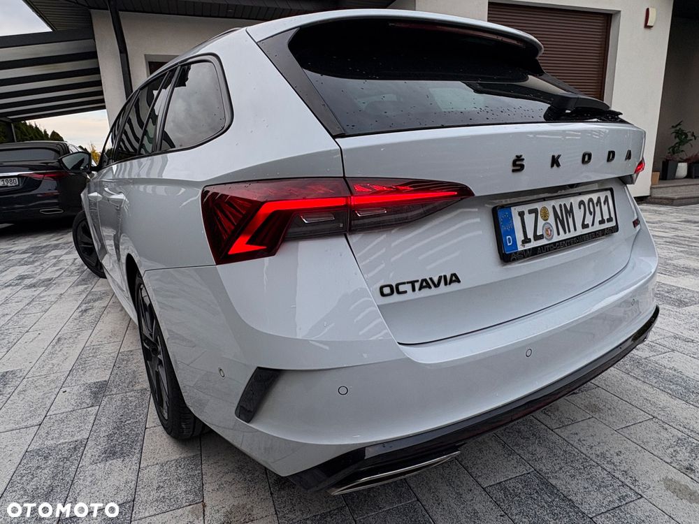 Skoda Octavia 2.0 TDI RS DSG - 34
