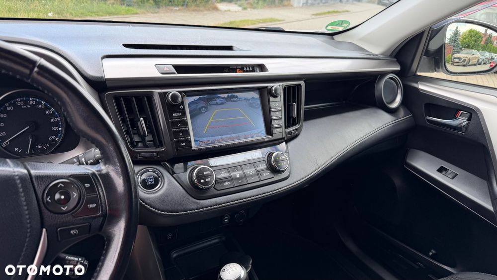Toyota RAV4 2.0 D-4D 4x2 Start-Stop Executive - 25