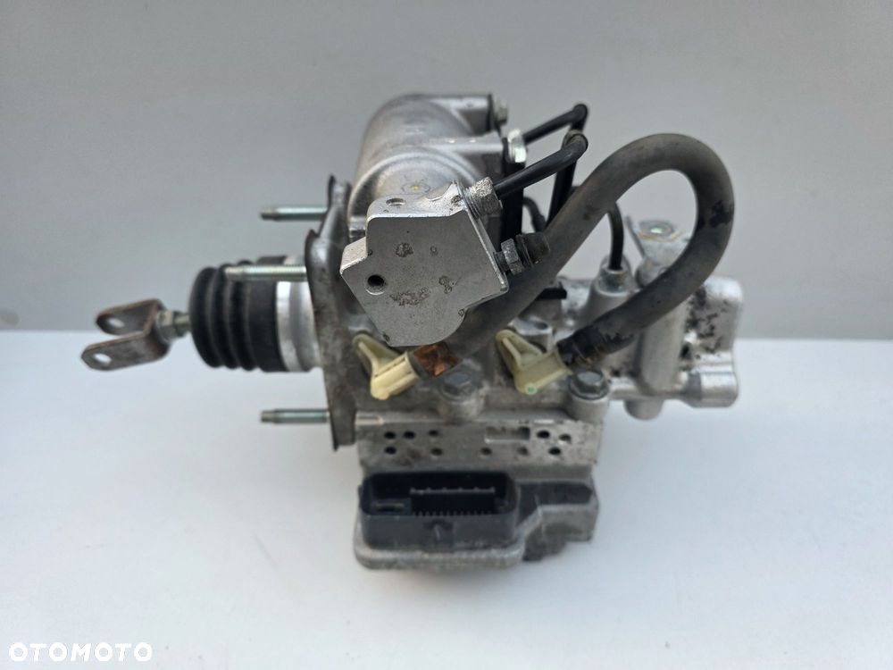 TOYOTA PRIUS plus prius+ pompa ABS 1,8 ZD 12-18 - 1
