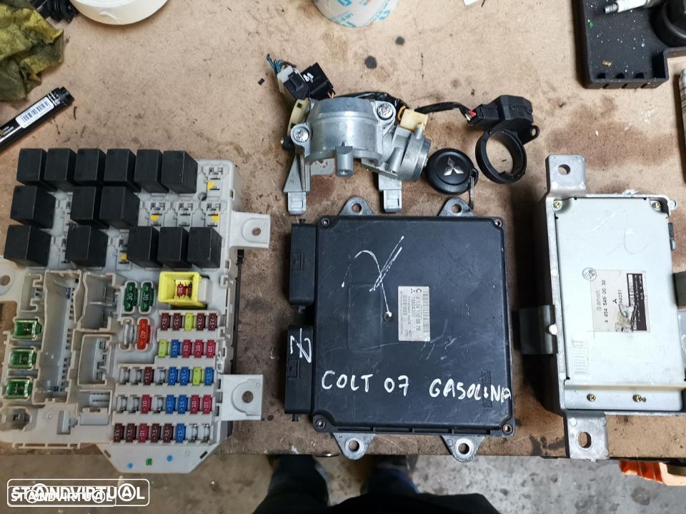 MITSUBISHI COLT 2007 CONJUNTO CENTRALINA - 1