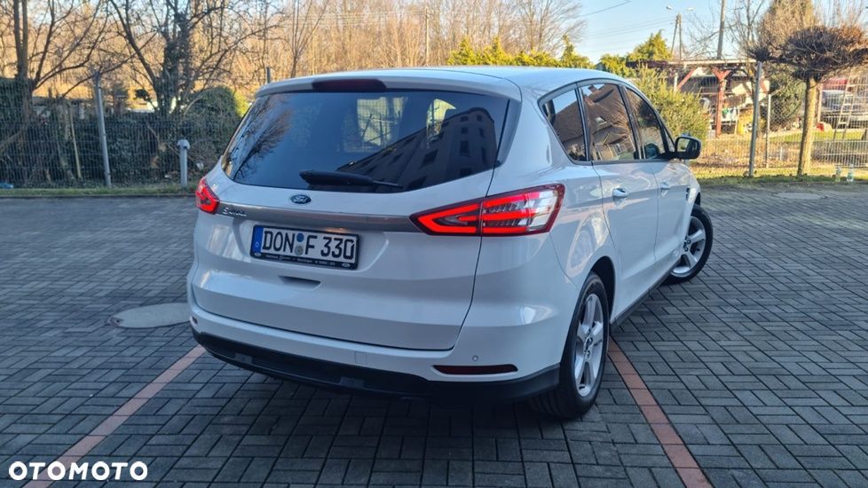 Ford S-Max 2.0 TDCi Titanium - 11