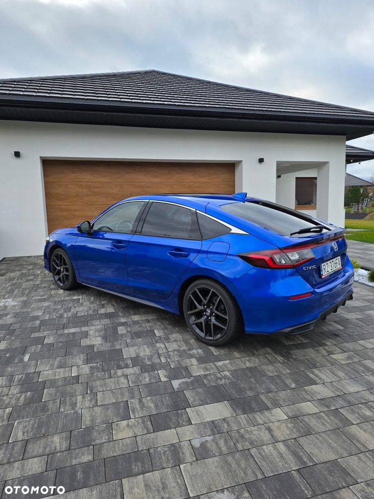 Honda Civic 2.0 i-MMD Advance CVT - 6