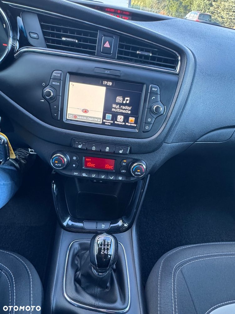 Kia Ceed 1.6 CRDi GT Line - 12