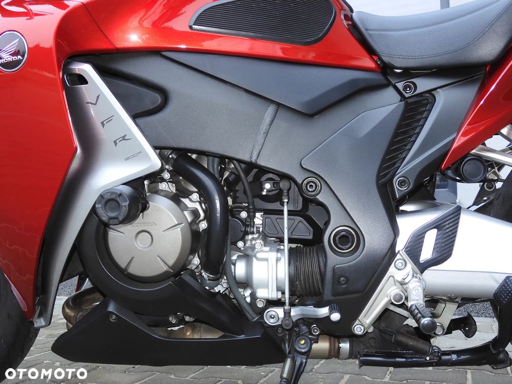 Honda VFR - 22
