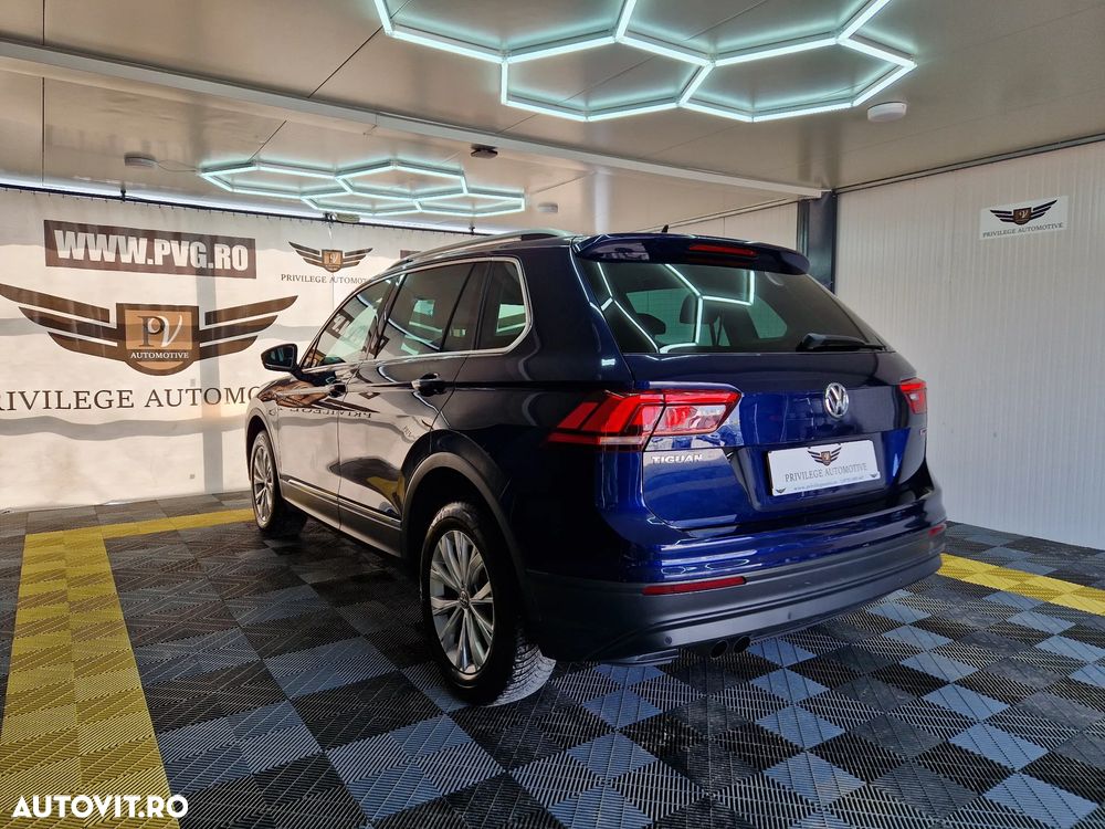 Volkswagen Tiguan 2.0 TDI SCR 4Motion DSG Comfortline - 4