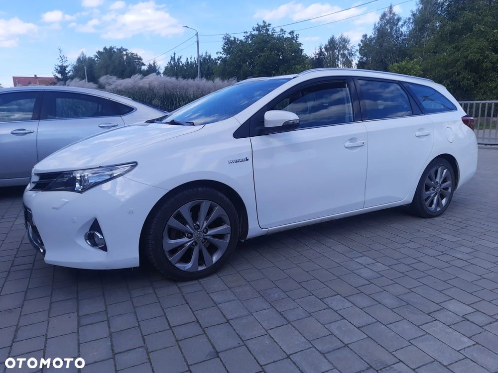 Toyota Auris 1.8 HSD Luna - 9
