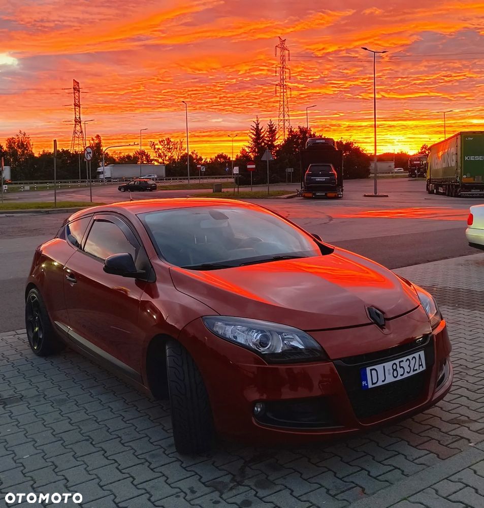 Renault Megane 2.0 16V TCE GT - 2