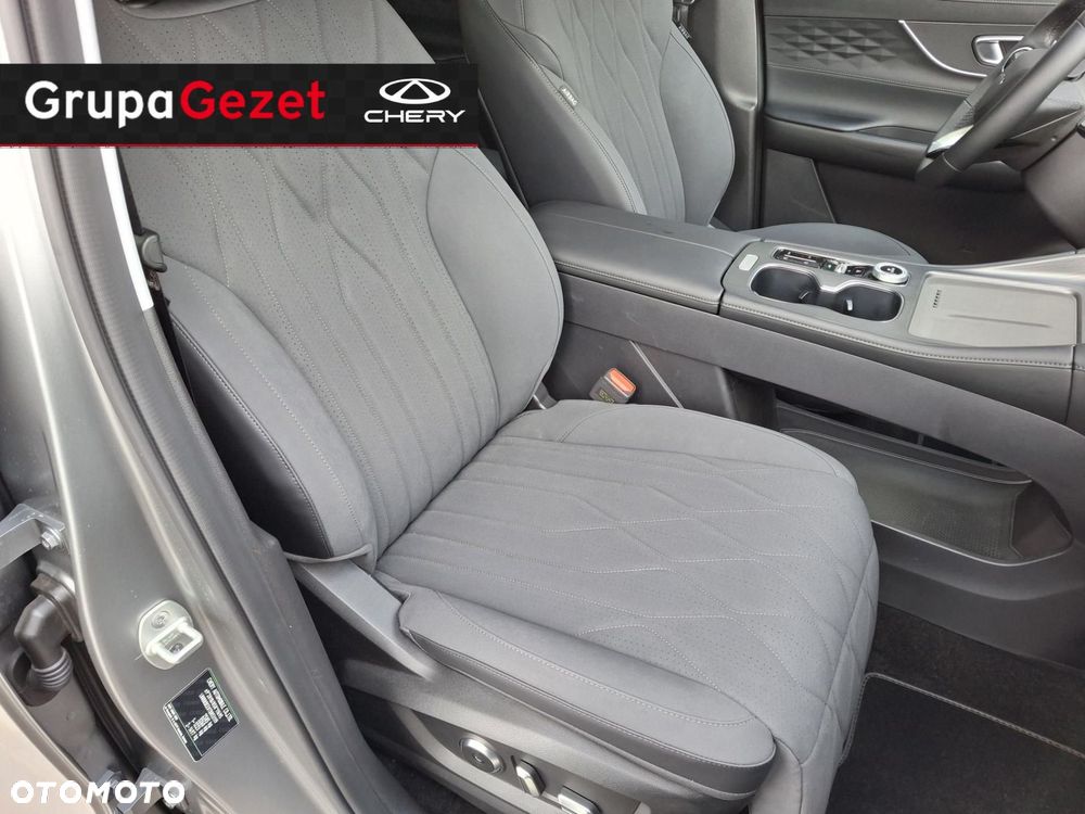 Chery Tiggo 8 1.5 T-GDI Super Hybrid Prestige DCT - 9