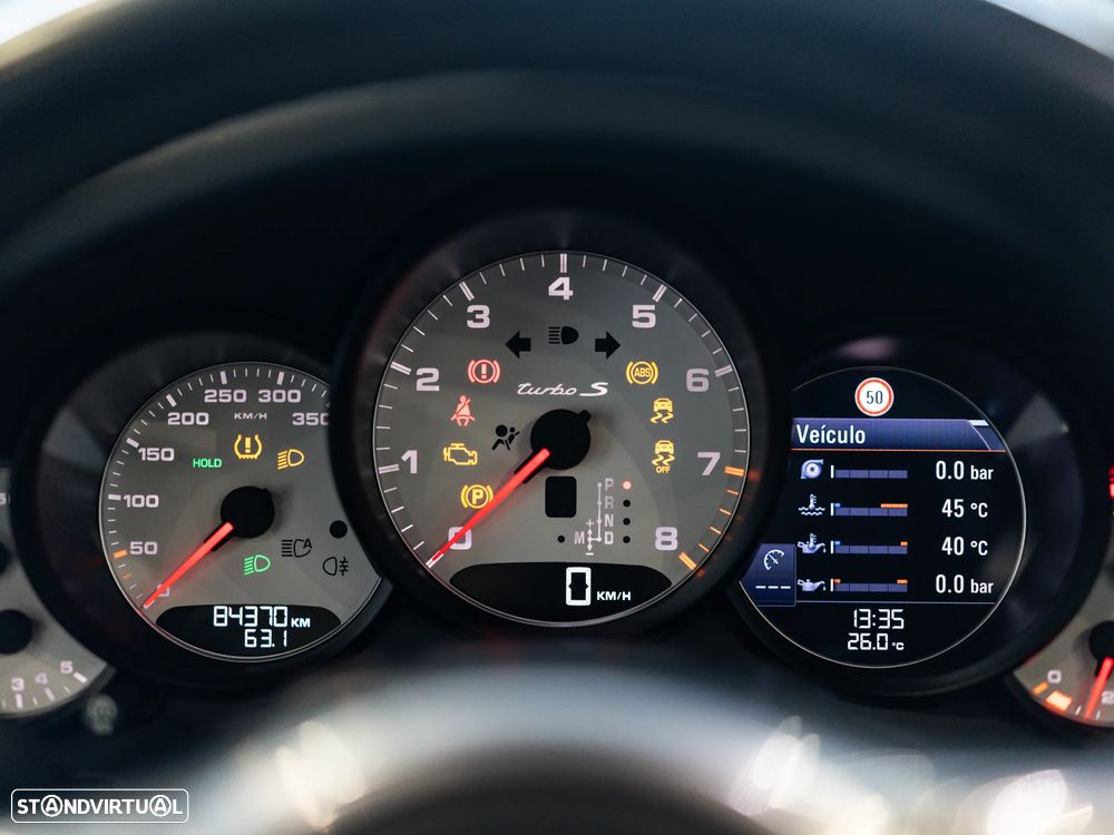 Porsche 911 (991) Turbo S Cabriolet - 52