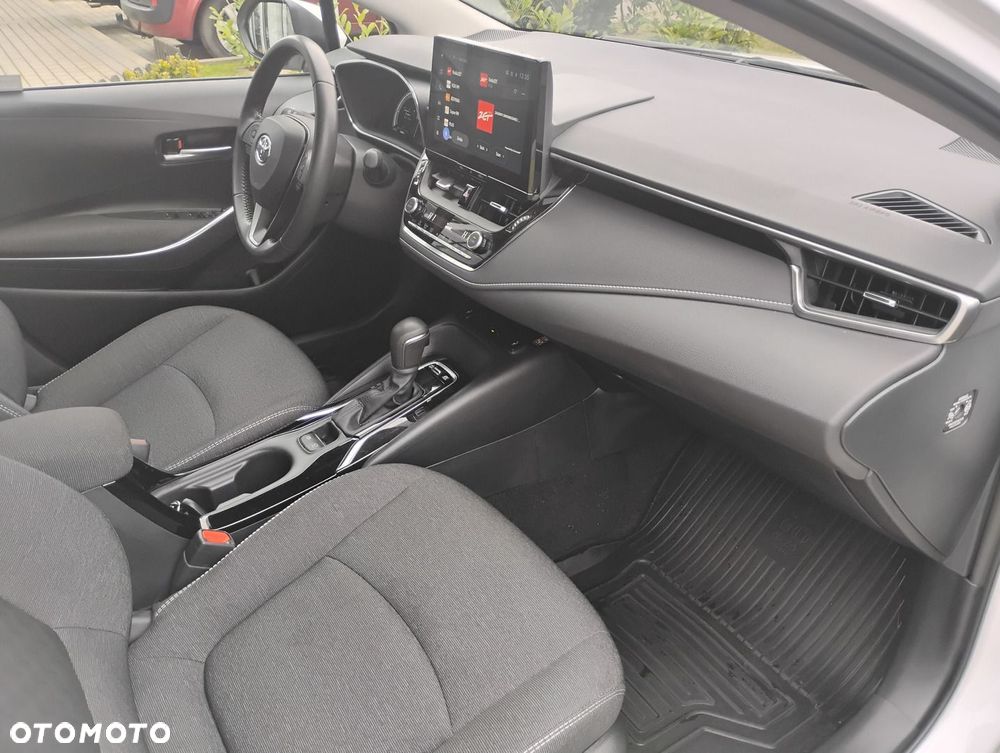 Toyota Corolla 1.8 Hybrid Comfort - 16