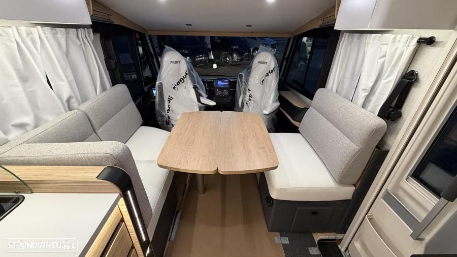 Pilote Galaxy G 720 FC Evidence 180cv automática (NOVA) - 6