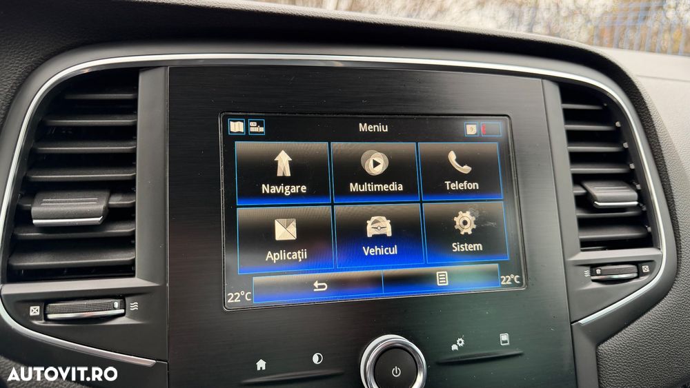 Renault Megane Grandtour TCe 140 GPF LIMITED - 19