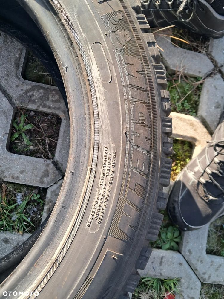 Opony zimowe Michelin Agilis Alpin 215/60R17C 215/60/17C komplet zima 4szt - 6