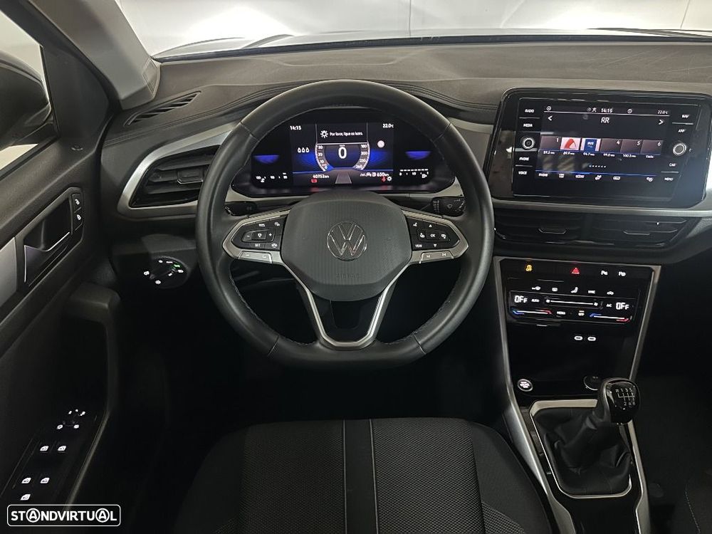 VW T-Roc 1.0 TSI Urban - 6