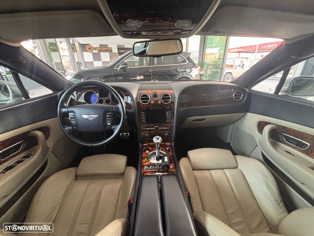 Bentley Continental GT - 14