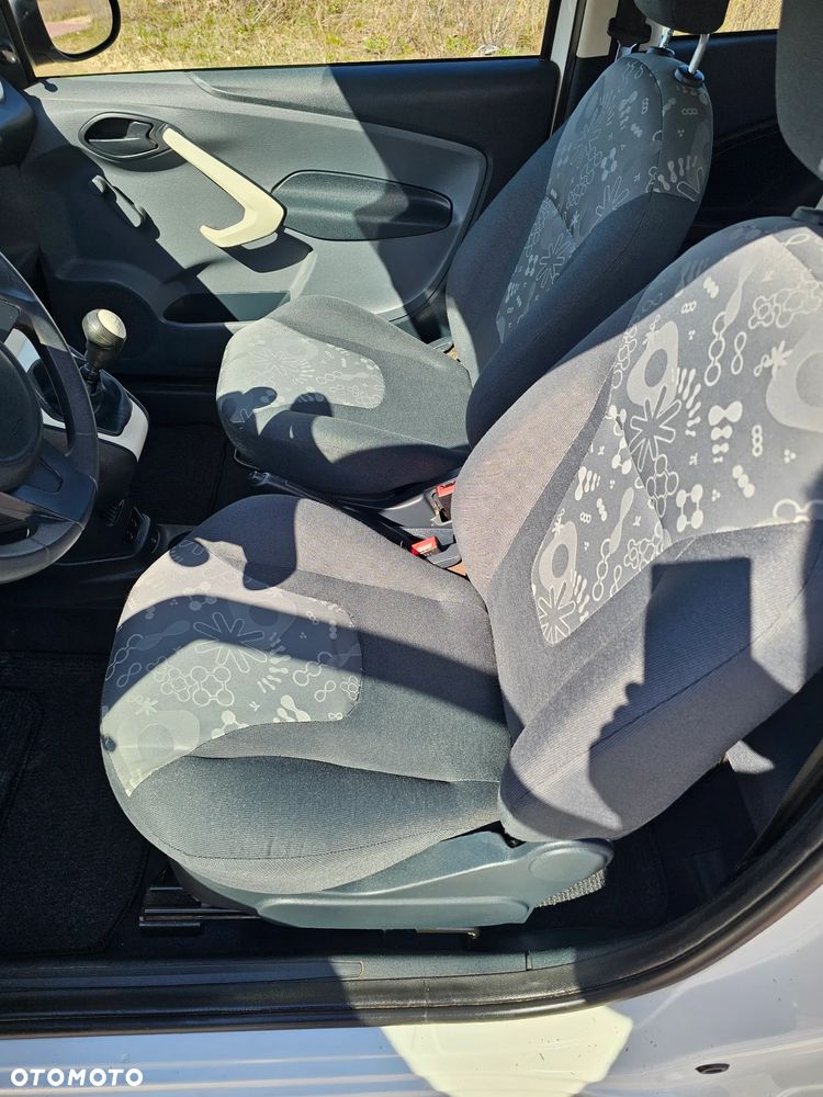 Ford KA 1.2 Concept - 14