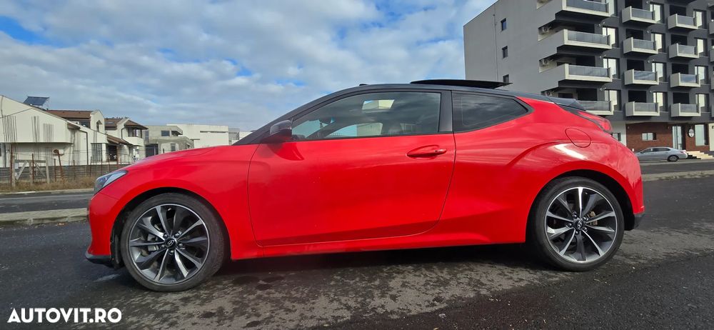 Hyundai Veloster - 15