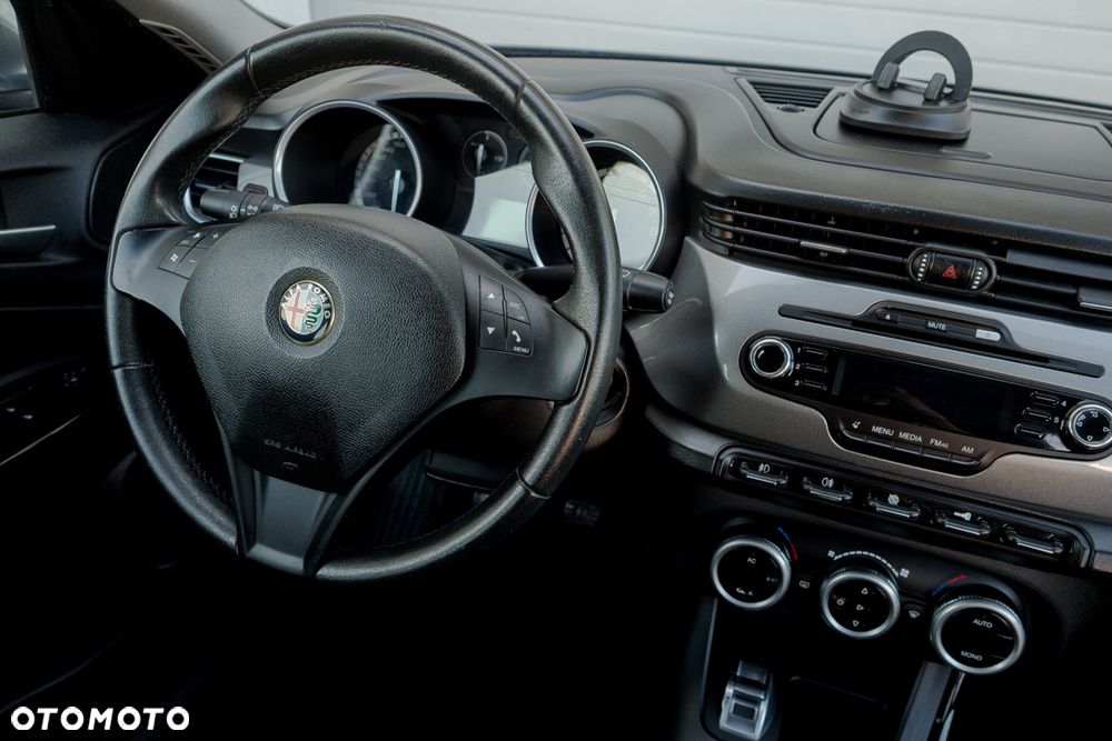 Alfa Romeo Giulietta 1.4 TB 16V Turismo - 34