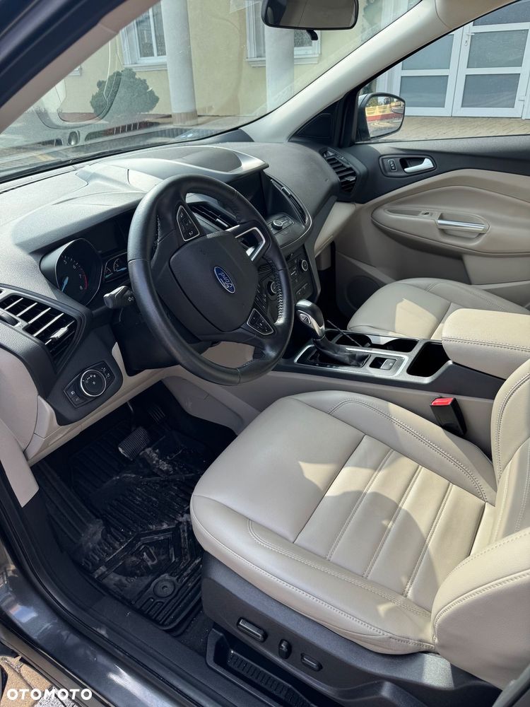 Ford Escape - 6