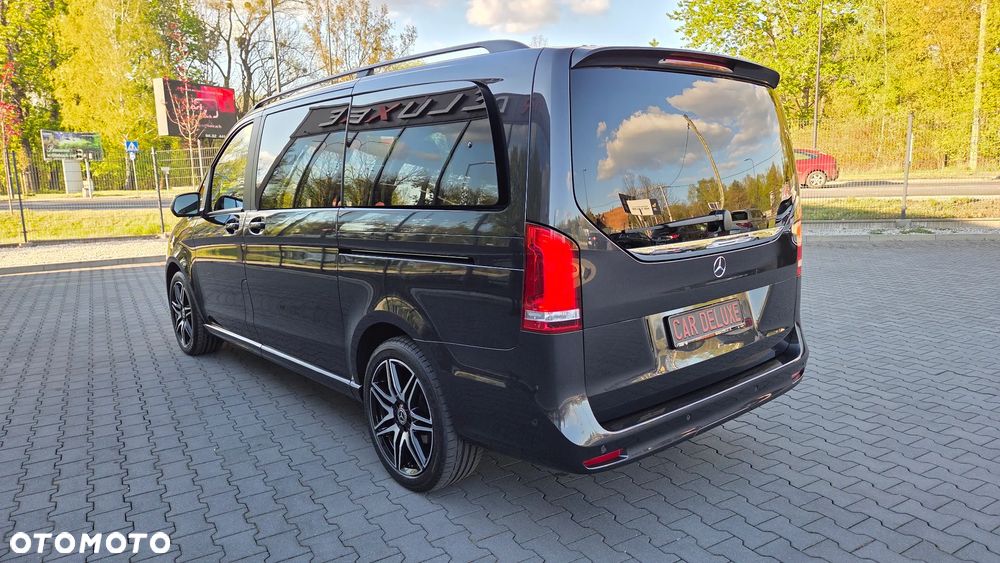 Mercedes-Benz Klasa V 300 d lang 4Matic 9G-TRONIC Avantgarde - 12