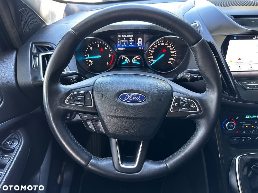 Ford Kuga 2.0 TDCi 4WD Titanium Plus - 29