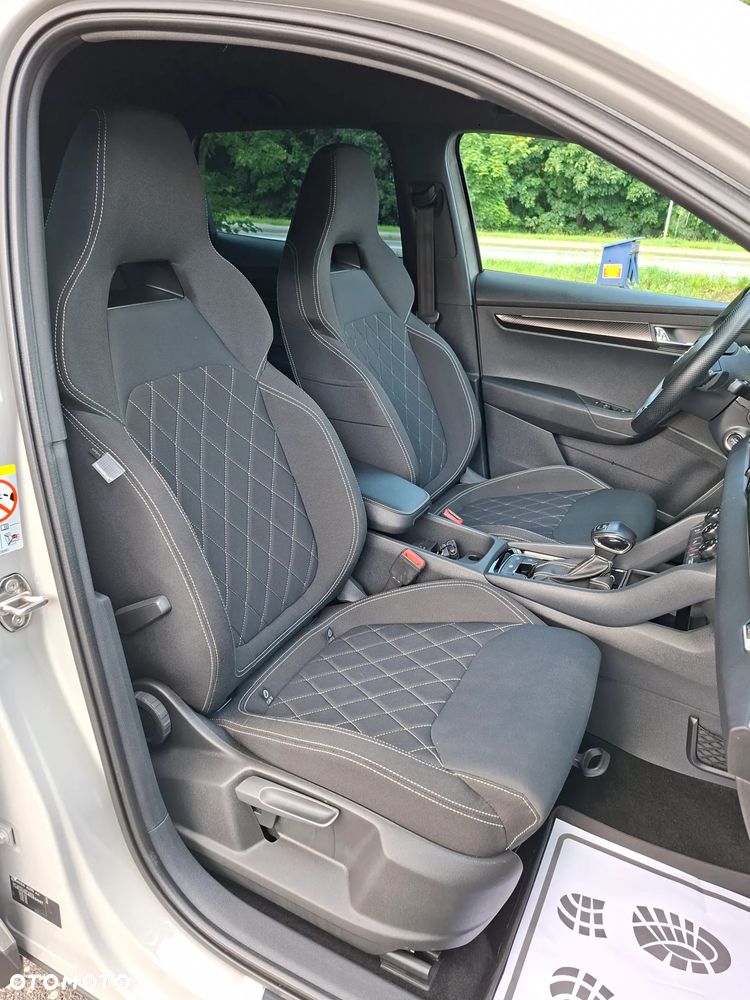 Skoda Karoq 2.0 TSI 4x4 DSG Sportline - 13