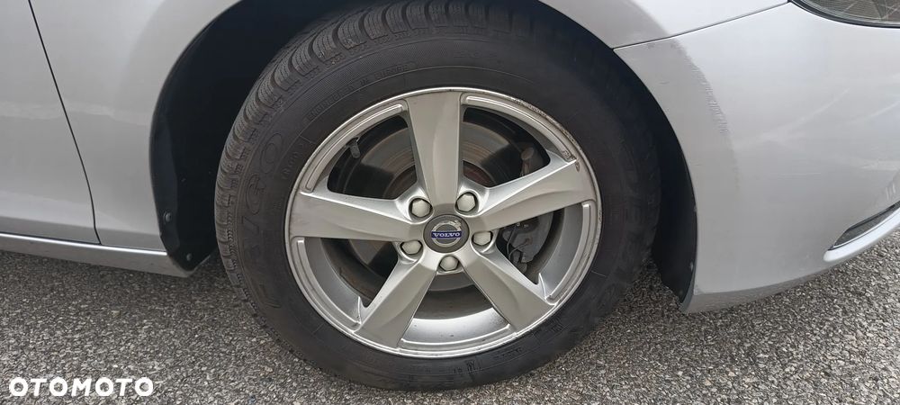 Volvo V40 D2 Drive-E Momentum - 19