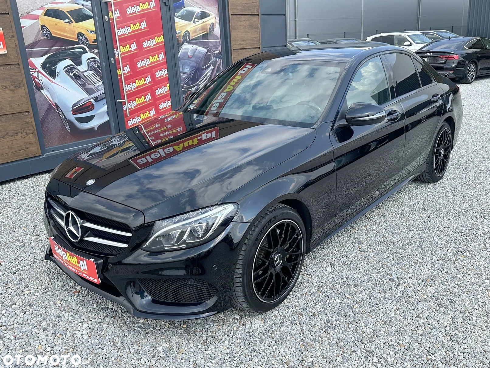 Mercedes-Benz Klasa C 200 4-Matic 9G-TRONIC - 2
