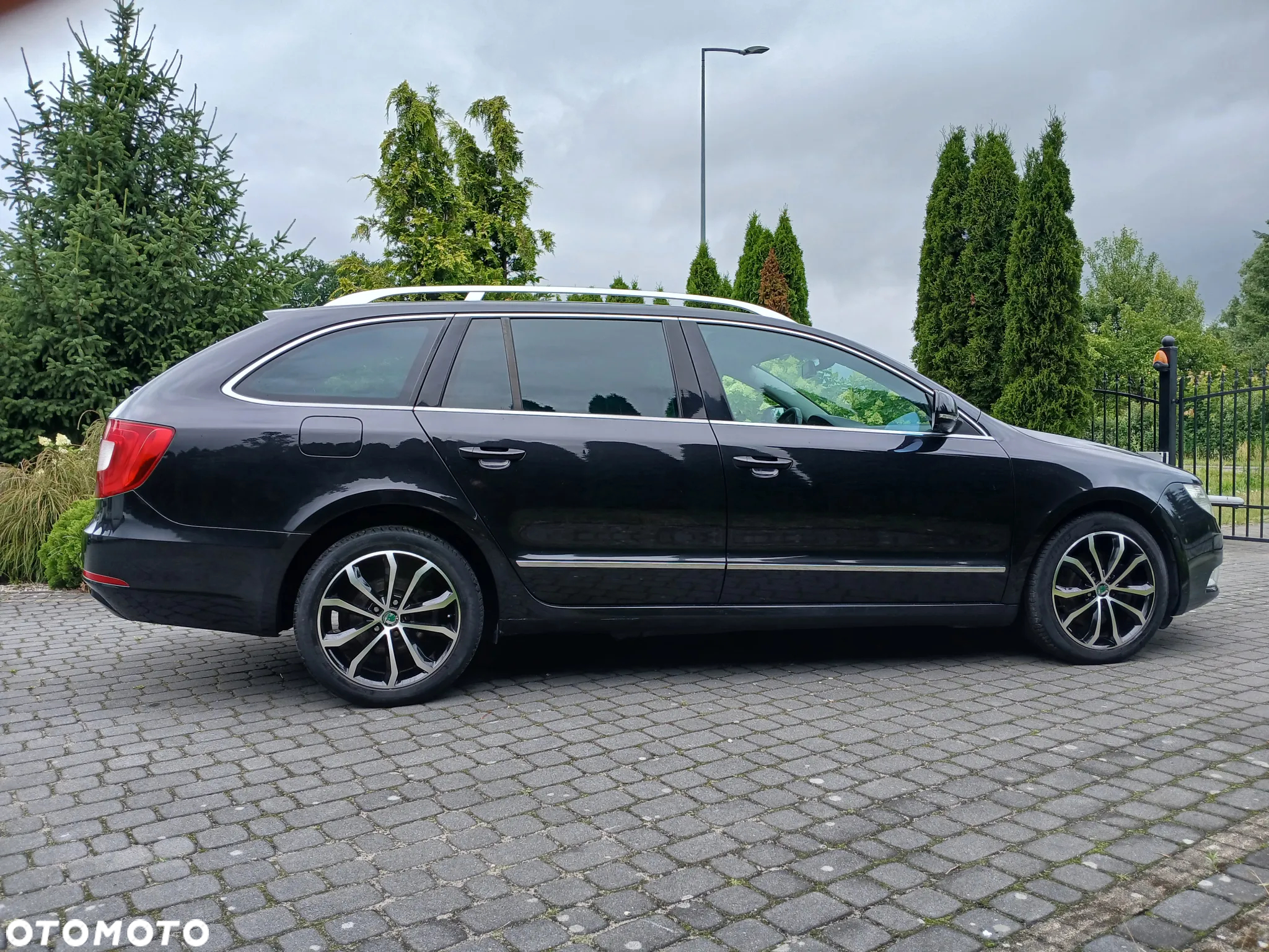 Skoda Superb 2.0 TDI Elegance - 13