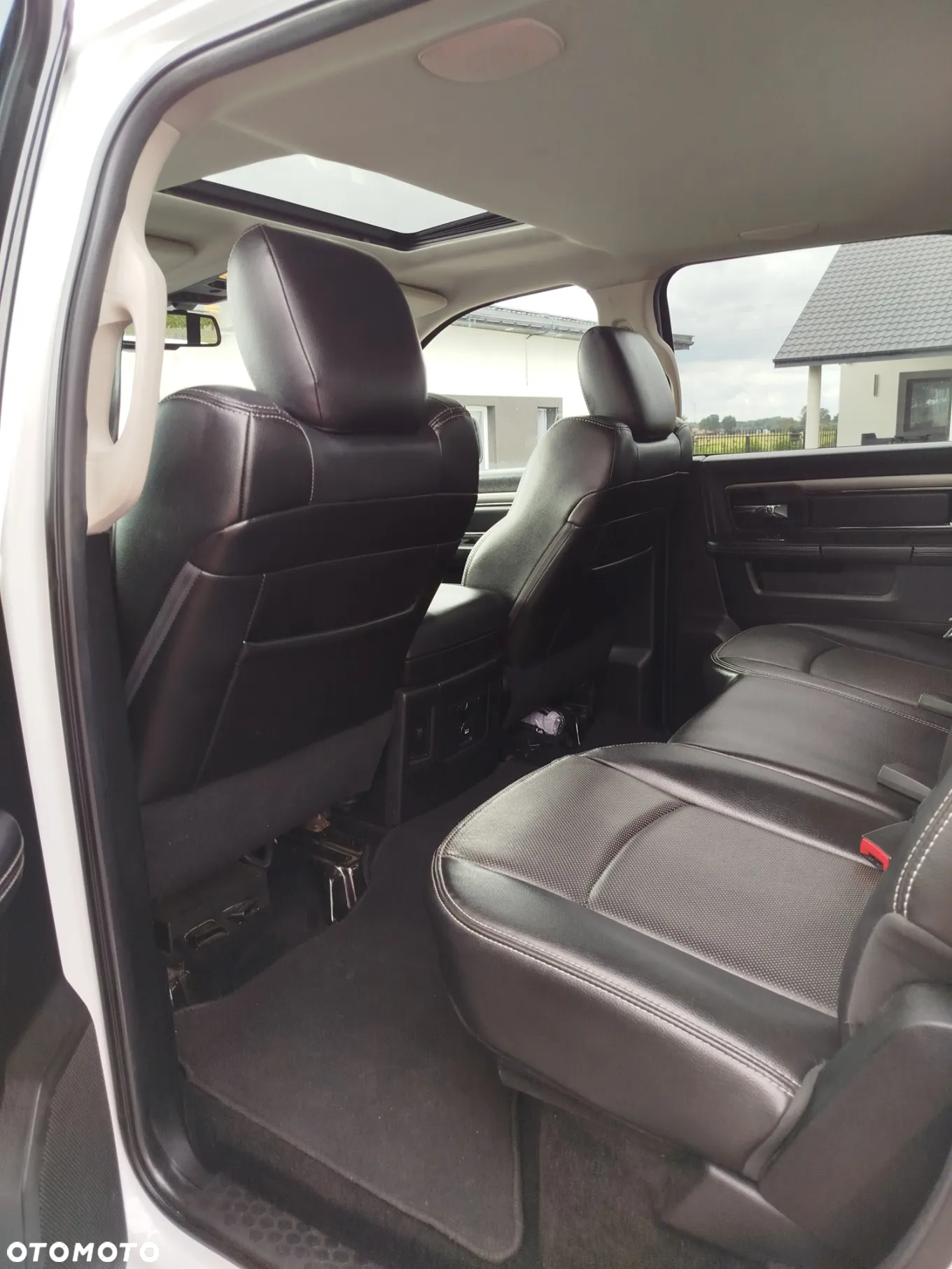 Dodge RAM 1500 5.7 4x4 - 22