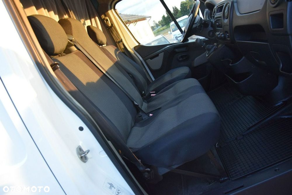Renault Master - 25