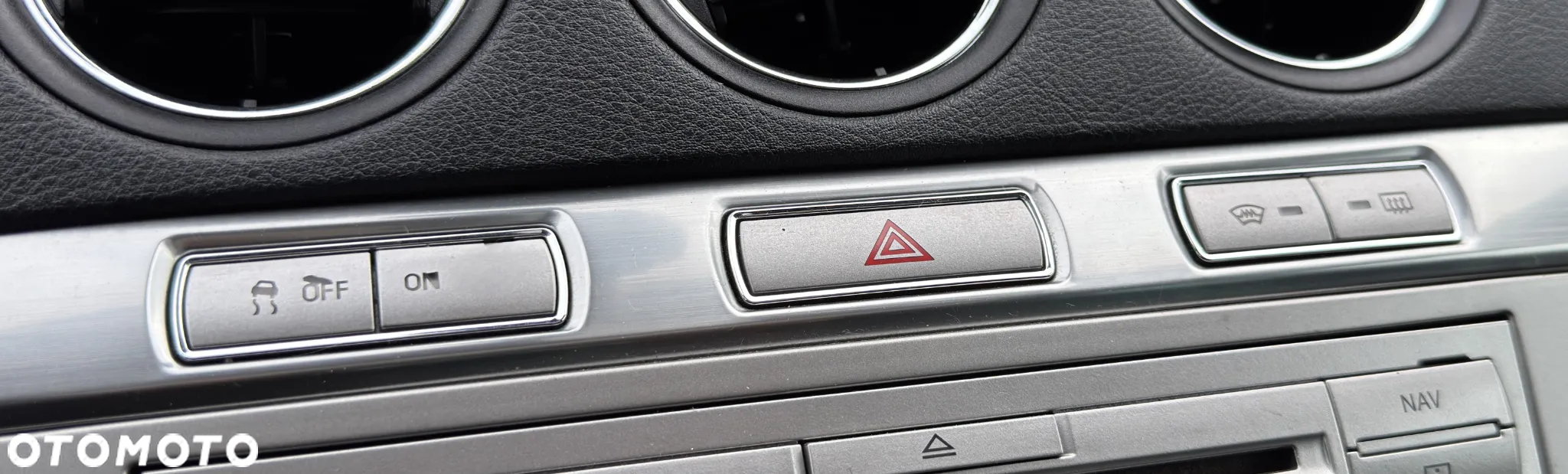Ford S-Max 2.5 Titanium - 23