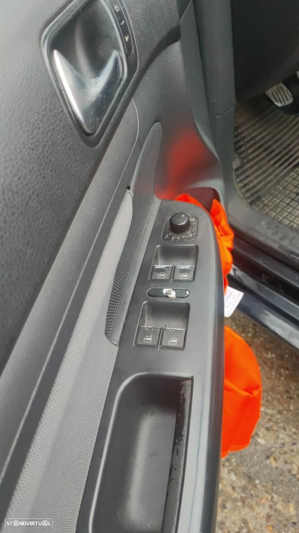 Para Peças Volkswagen Jetta Iii (1K2) - 10