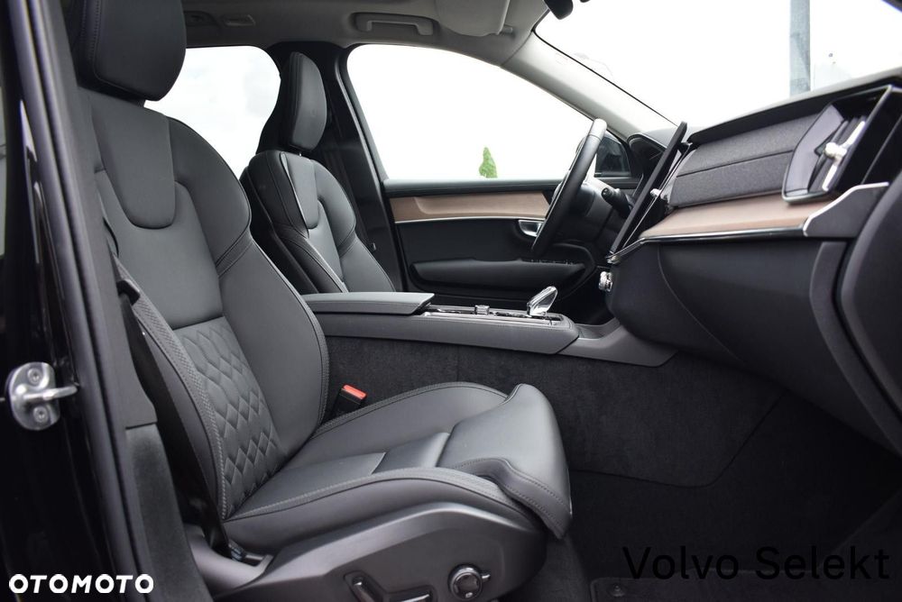 Volvo XC 90 - 23