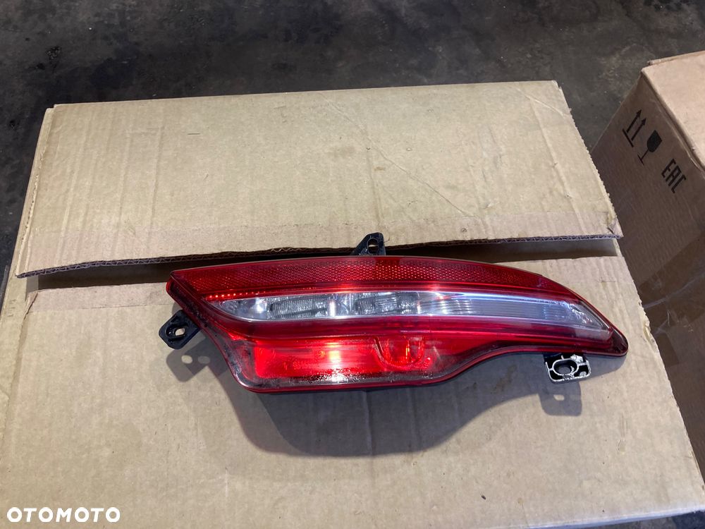 RENAULT KADJAR LIFT LAMPA W ZDERZAK ZDERZAKA PRAWY TYŁ PRAWA TYLNA LED  WSTECZNA PRZECIWMGIELNA - 4
