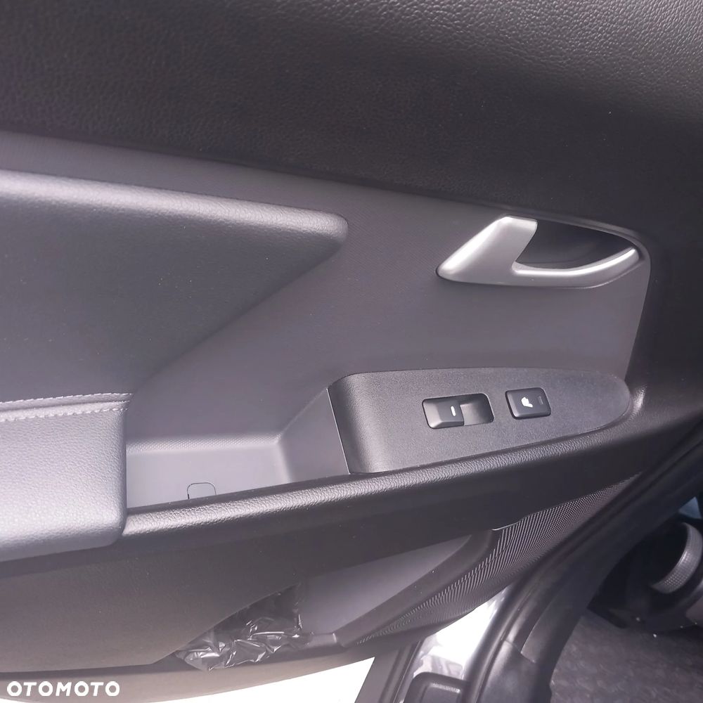 Kia Sportage 2.0 GDI 2WD Vision - 18
