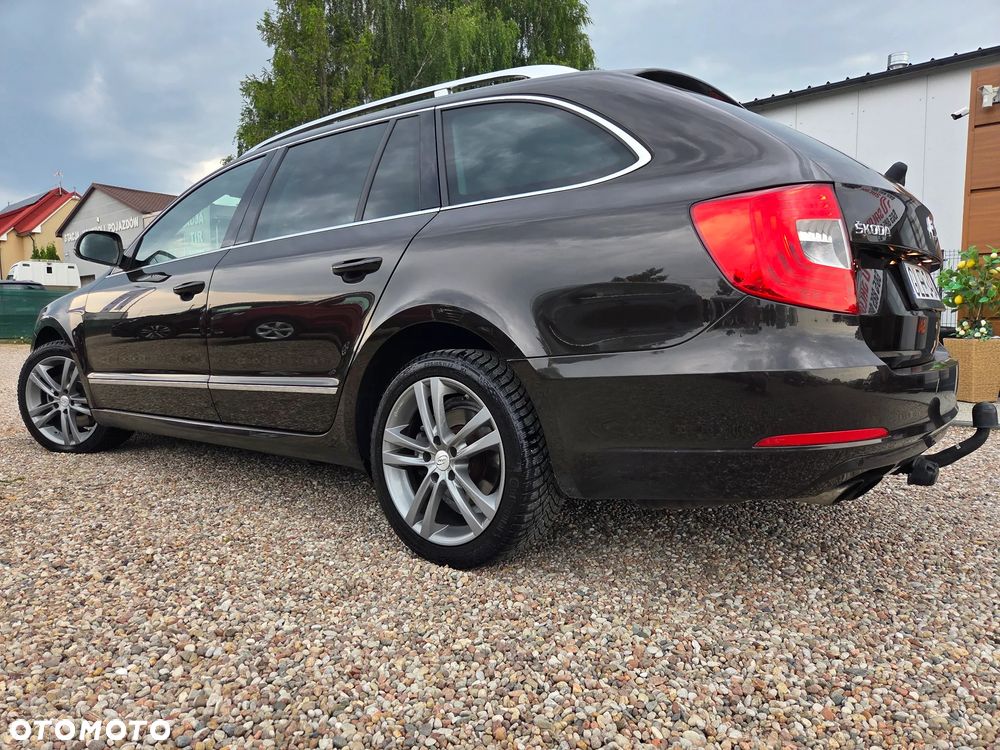 Skoda Superb 2.0 TDI DSG Exclusive - 7