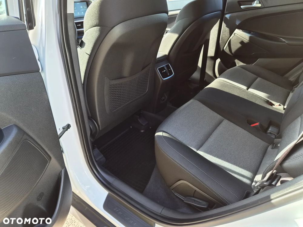 Hyundai Tucson 1.6 GDi 2WD Premium - 9