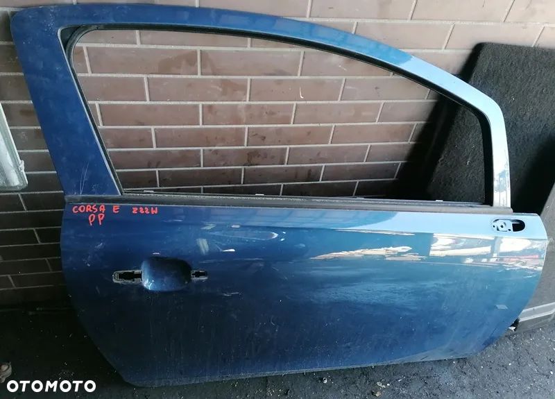OPEL CORSA E 15r 3D DRZWI PRAWY PRZÓD PRZEDNIE Z22W GOŁE - 1