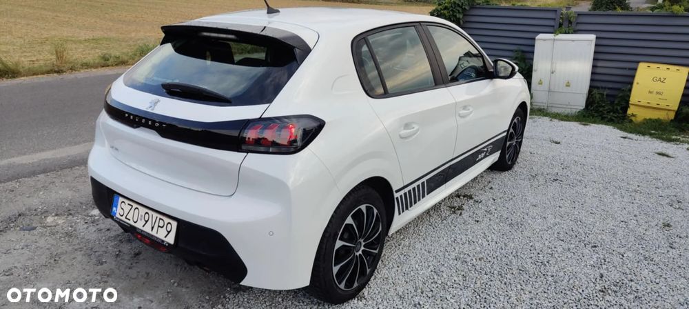 Peugeot 208 1.2 PureTech Allure S&S - 10