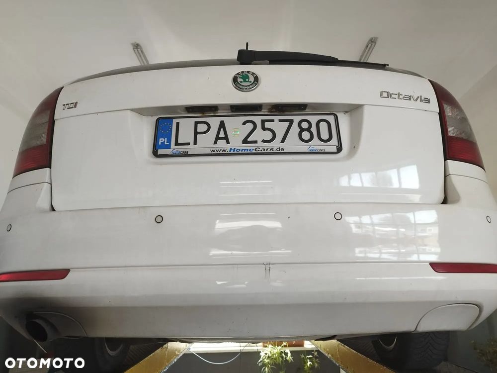 Skoda Octavia 2.0 TDI DPF Ambition DSG - 14