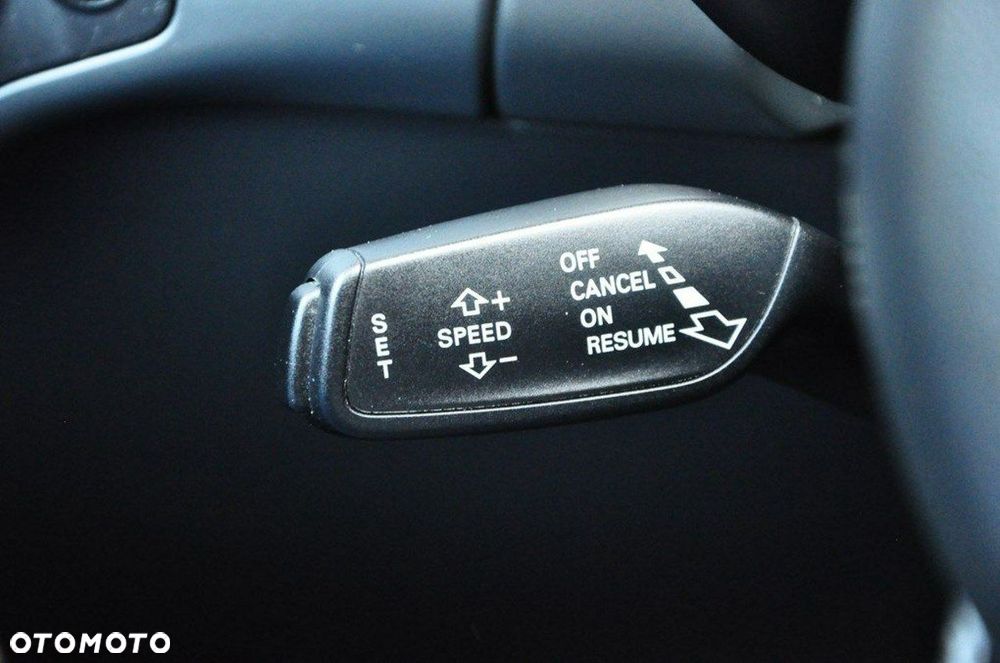 Audi A4 Avant 3.0 TDI DPF multitronic S line Sportpaket - 39