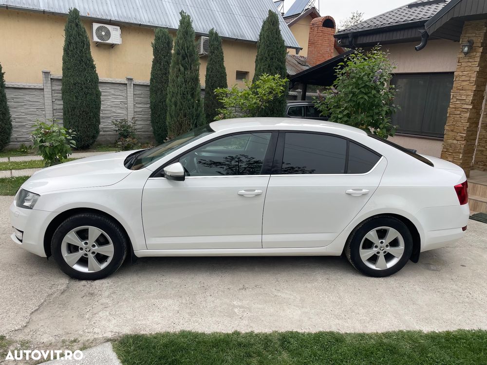 Skoda Octavia - 3
