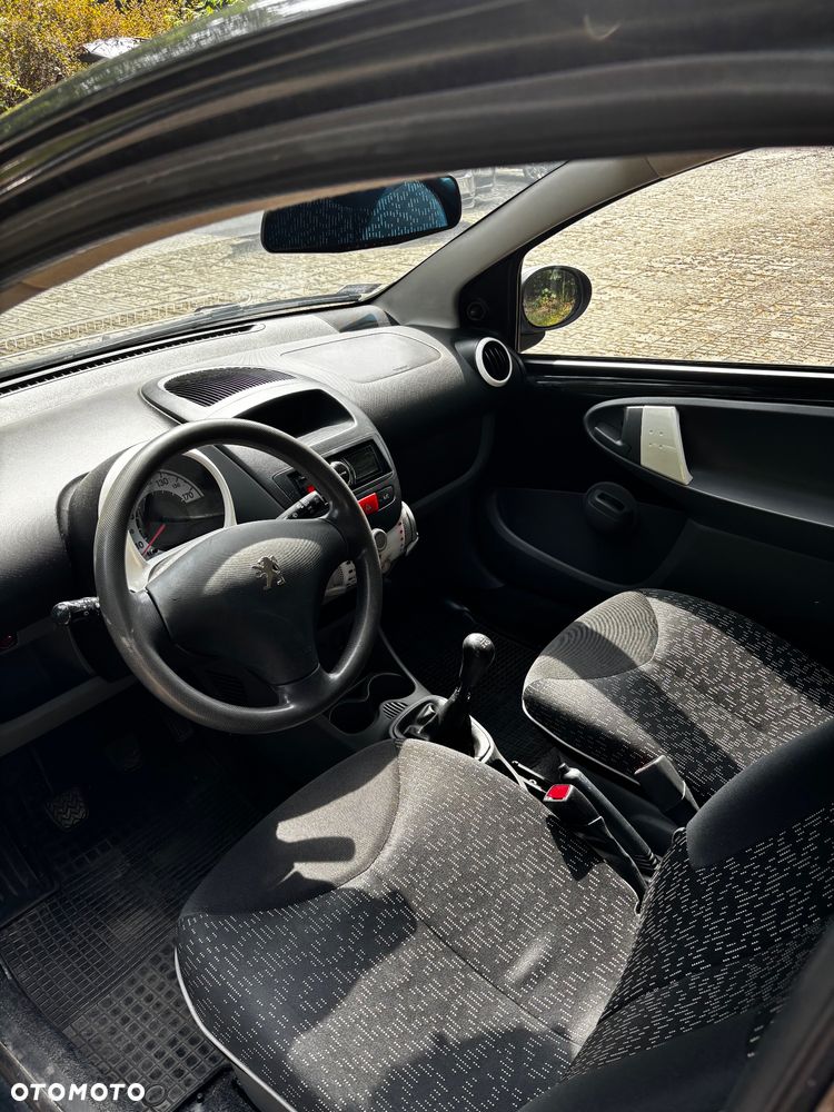 Peugeot 107 1.0 Urban Move - 13