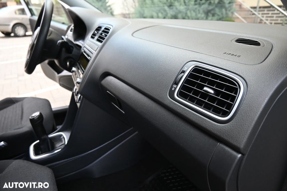 Volkswagen Polo 1.2 TSI Highline - 31