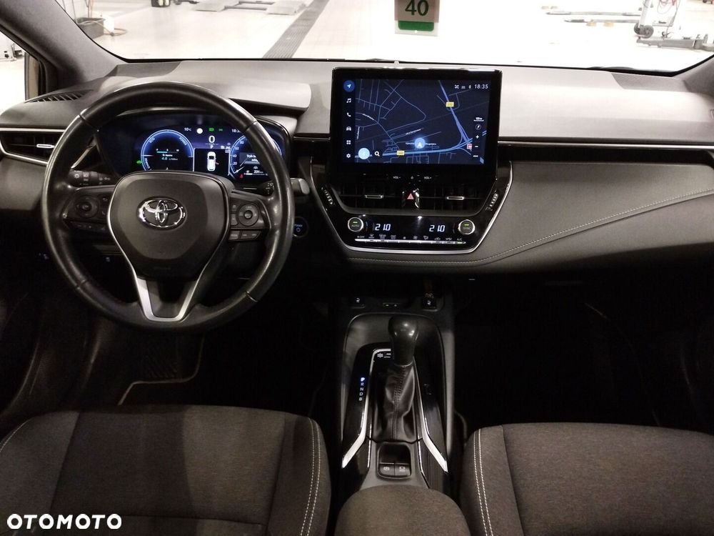 Toyota Corolla 2023 photo 2