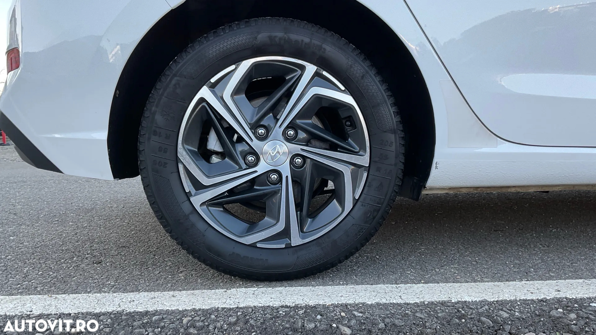 Hyundai i30 1.5 110CP 5DR M/T Highway - 21
